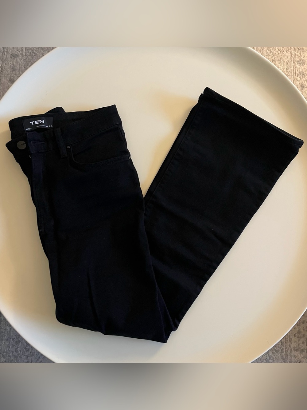 Aritzia Black Motive Flare Jeans Like New